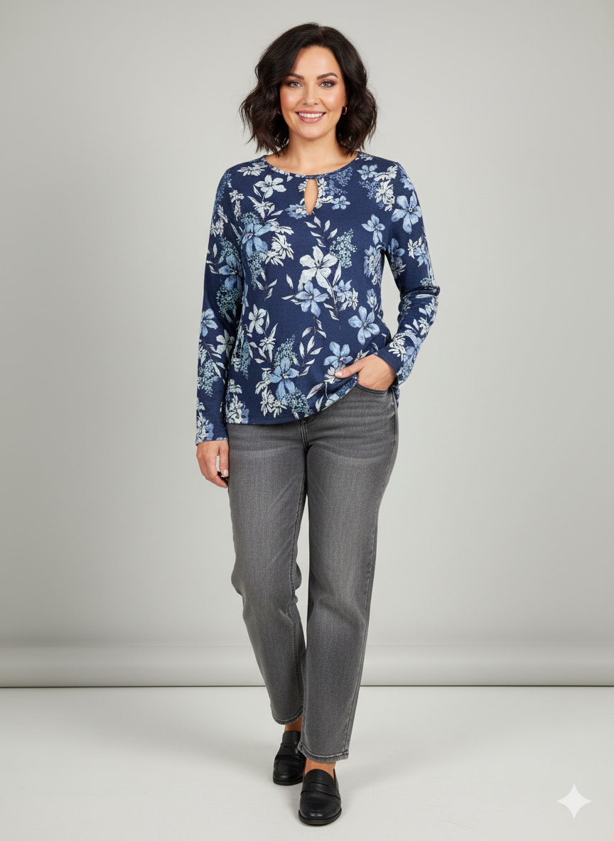 Pippa keyhole cosy top