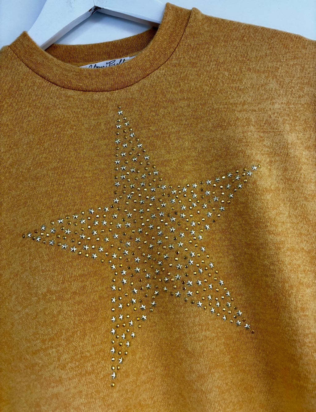 Betty Cosy Sparkle tee