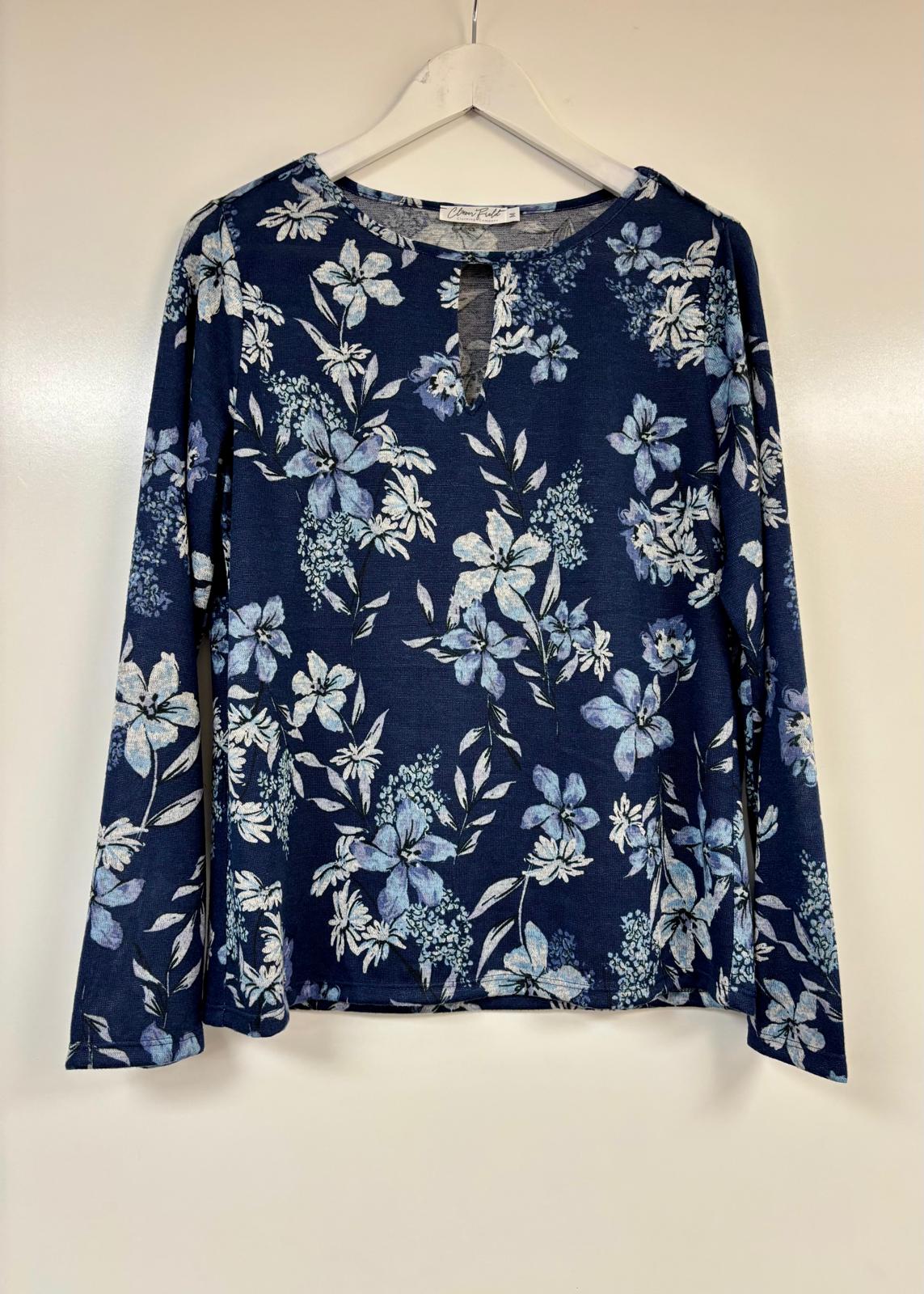 Pippa keyhole cosy top