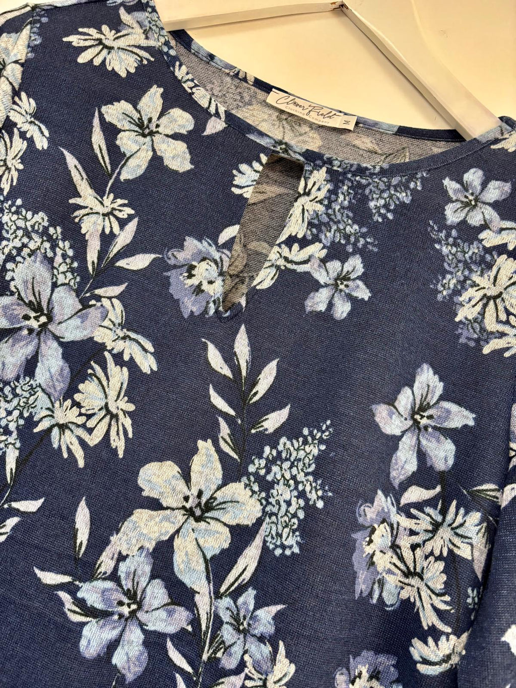 Pippa keyhole cosy top