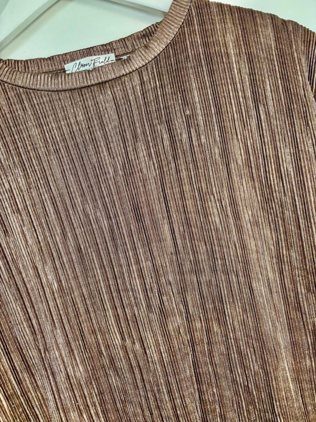 Tally metallic plisse tee