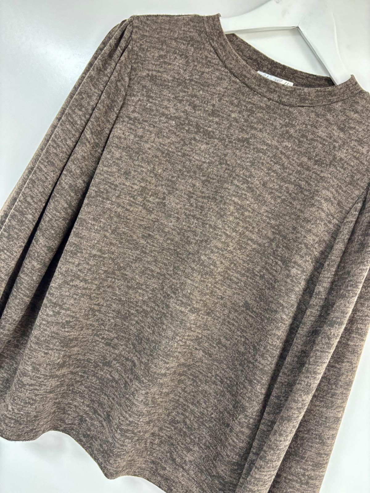 Fliss - cosy marl top
