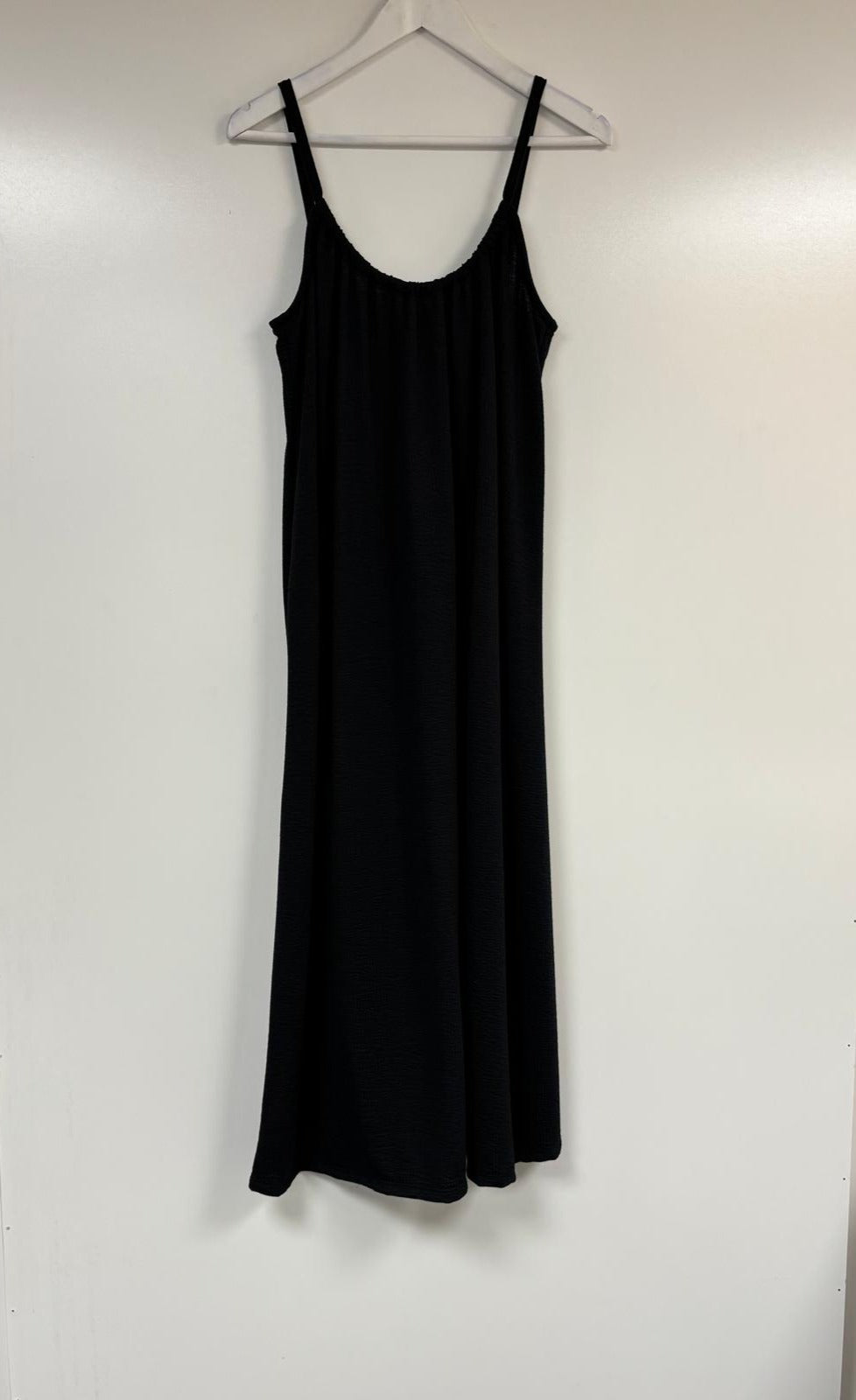 Taylor - Strappy texture dress