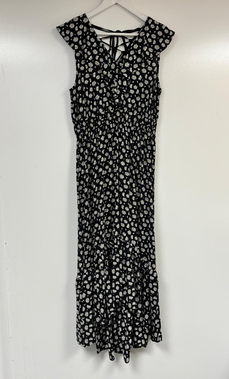 Lucia - Tie back summer dress
