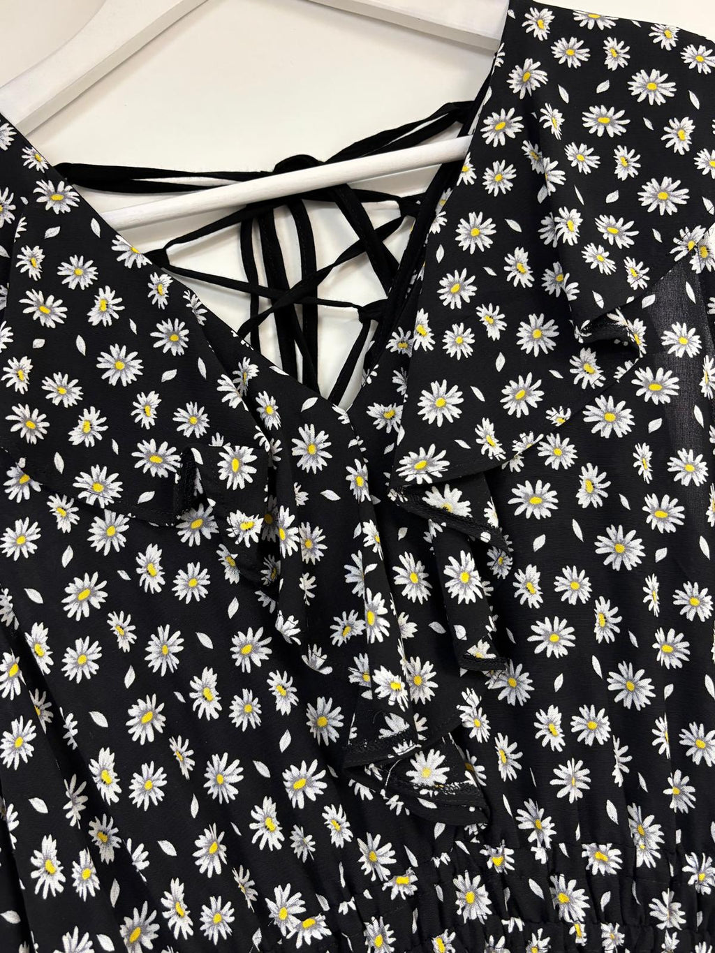 Lucia - Tie back summer dress
